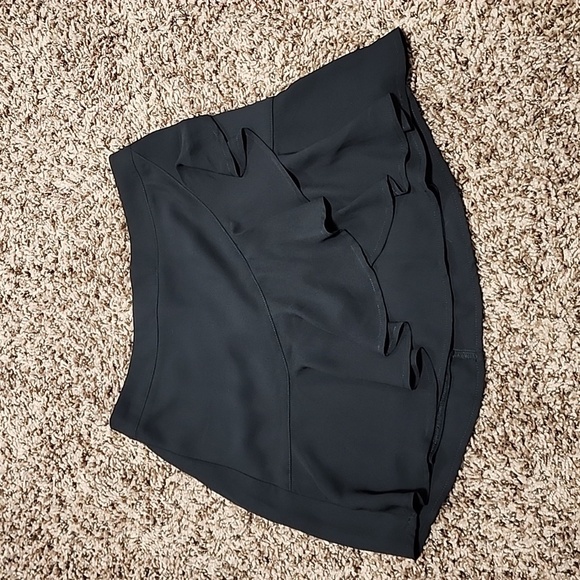 Express black skirt - Picture 1 of 5